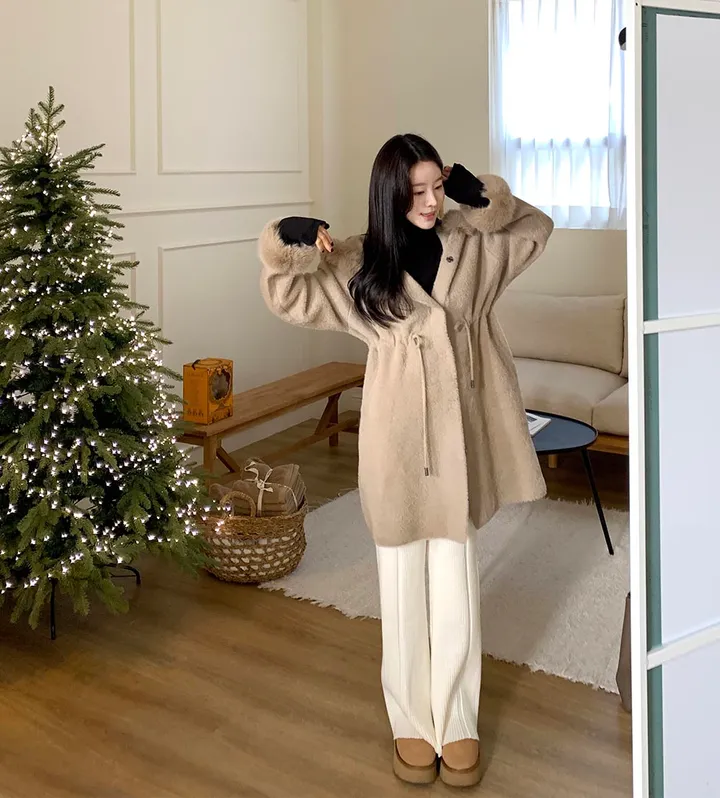 연말강추!💗 폭스퍼 밍크 후드 앙고라 스트링 페이크퍼 코트 상세 이미지 14