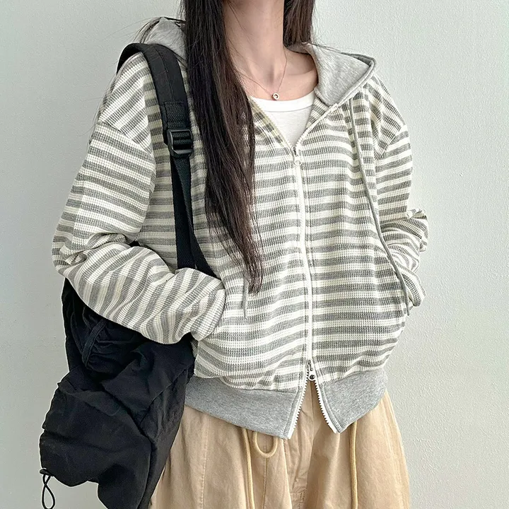 [캐주얼힙/투웨이] 스트라이프 단가라 배색 투웨이 지퍼 세미크롭 얇은 후드 집업 점퍼 봄 가을 간절기 아우터 모즈잔줄배색후드집업 상세 이미지 34