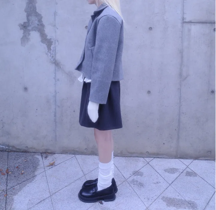 코트 모델 착용 이미지-S1L5