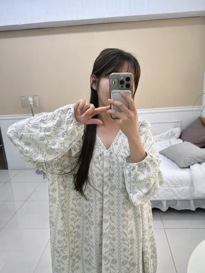 [44~110/여성스러움🤍] 루즈핏 해바라기 브이넥 홈웨어 잠옷 롱원피스 상세 이미지 14