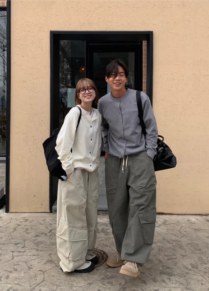 [활용도up!] (UNISEX) 소프트 에센셜 라운드 가디건 상세 이미지 17