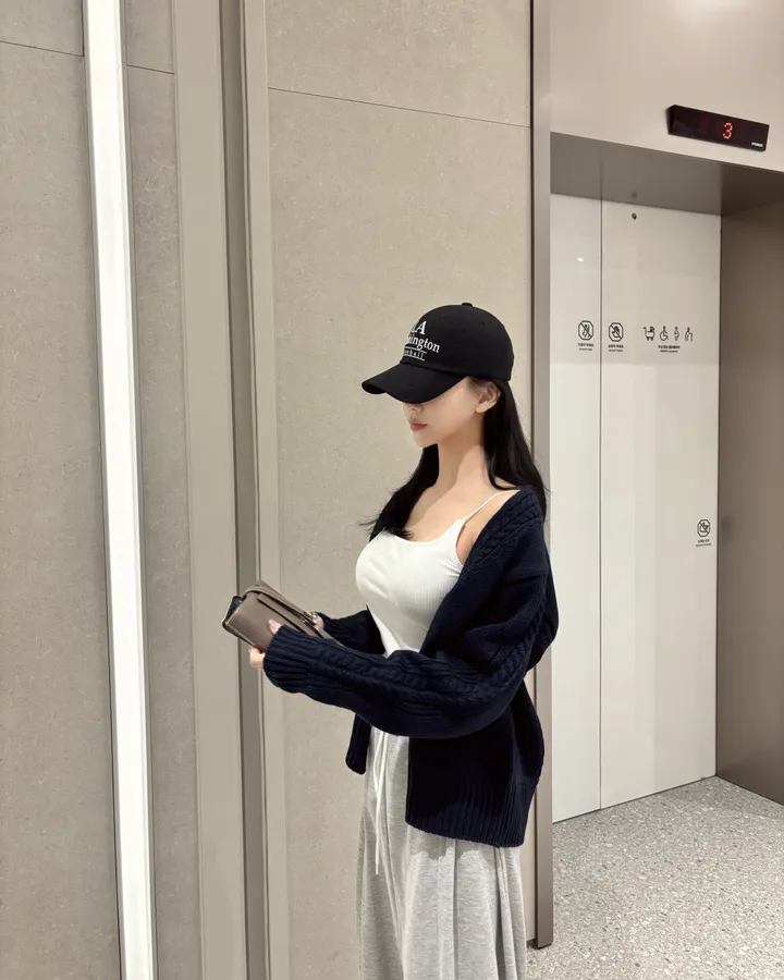 루어 케이블 브이넥 가디건 / 2color 상세 이미지 12