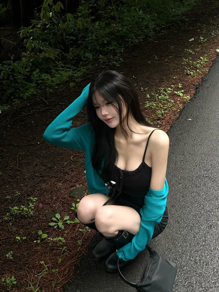 드레스 모델 착용 이미지-S1L46