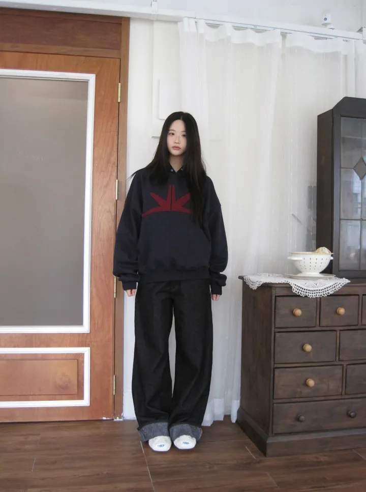 긴팔 티셔츠 모델 착용 이미지-S1L36