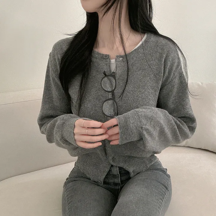 봄필수템 [브이넥/라운드넥] 소장각 라운드 브이넥 기본핏 긴팔 가디건 상세 이미지 32