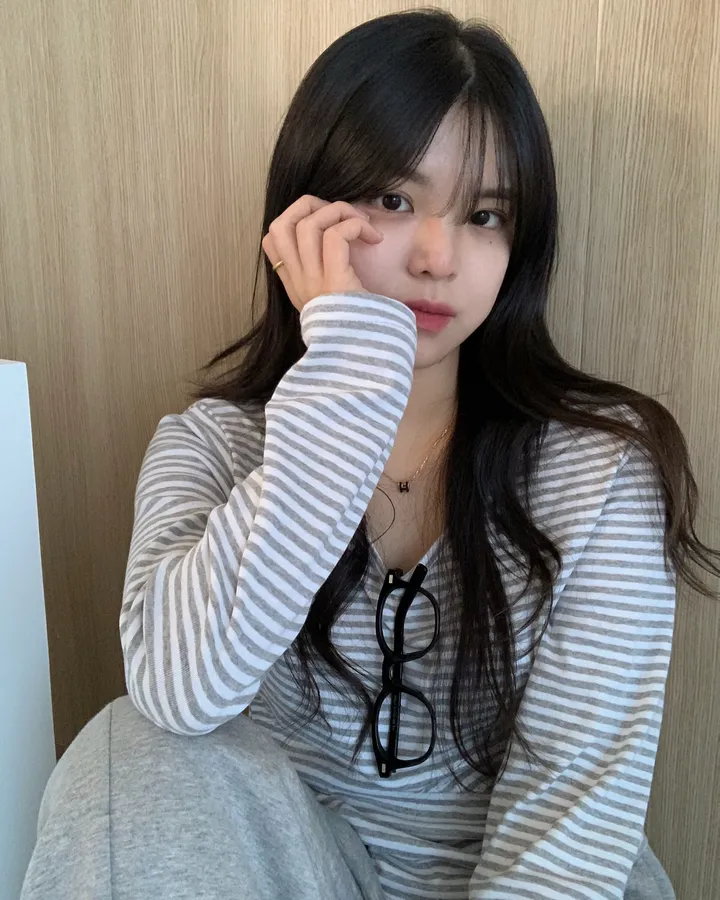 [날씬핏🦊/매일매일] 블리스 라운드넥 단가라 긴팔티셔츠 -4color 상세 이미지 11
