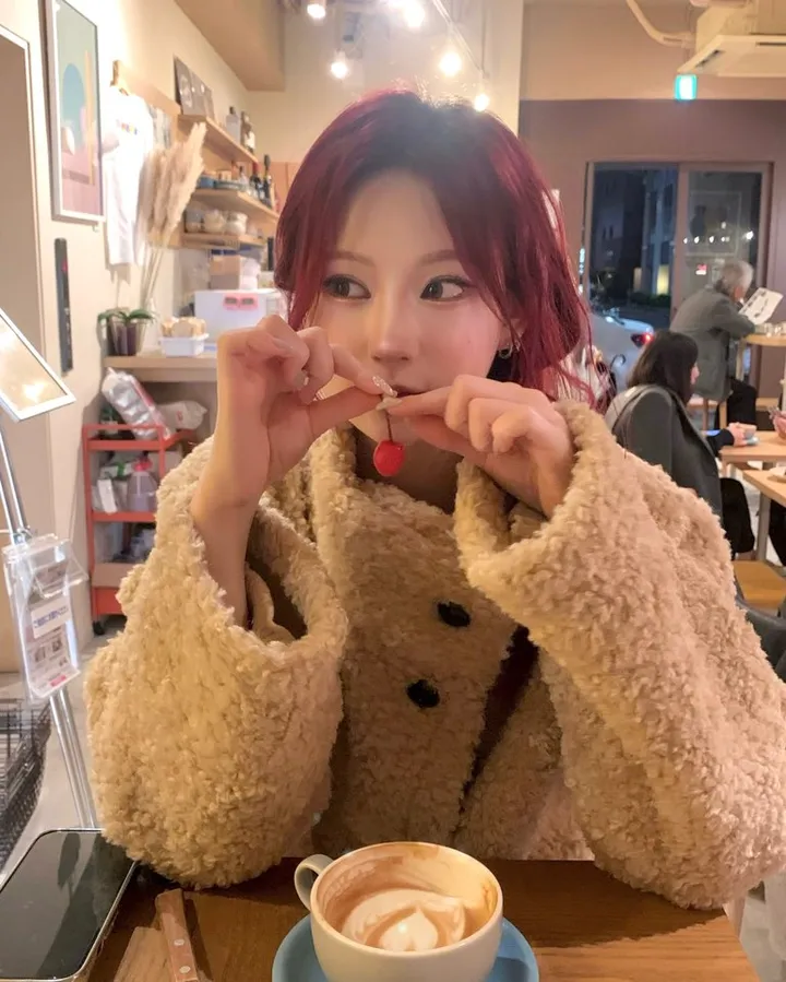 ❄️당일출발/1장/포비 양털 오버 하프 스웨이드 코트 퍼자켓 상세 이미지 16