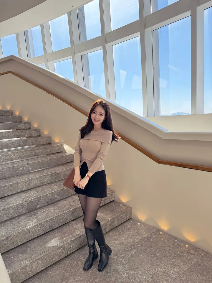 [자체제작❄/허리쏘옥/겨울ver/속바지O] 맞춤핏 엉밑살X 하이웨스트 도톰따뜻 스판 모직 반바지 숏팬츠 핫팬츠 겨울 반바지 댄스 공연 의상 크리스마스 연말룩 상세 이미지 40