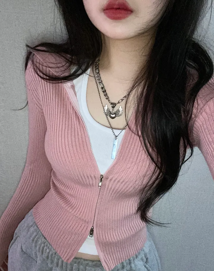 [벚꽃룩🌷/핏,리뷰보장]투웨이 카라 크롭 골지 니트 집업 상세 이미지 1