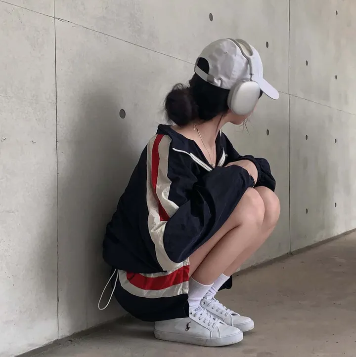 [✨2천장돌파✨]최애핏, 바스락 오버핏 바람막이 배색 집업 반바지 트레이닝 투피스 세트 상세 이미지 25