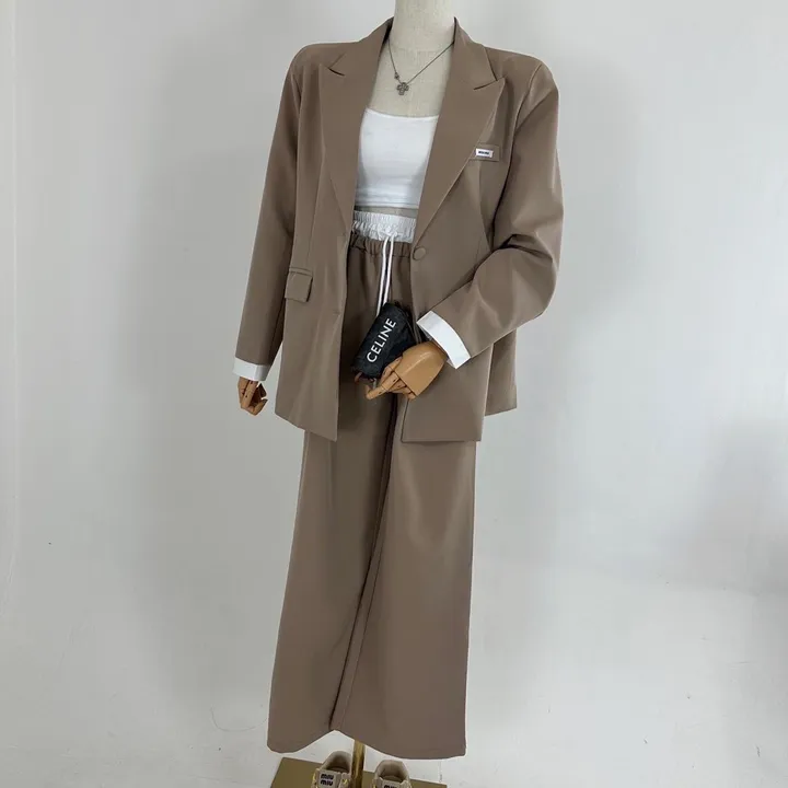 [25SS/*고퀄*/강추코디/하객룩/오피스룩/세트가격💕] 루즈핏 소매 레이어드 배색 미니패치 패드 베이직 자켓 + 하이 배색 밴딩 롱 슬랙스 와이드 팬츠 SET셋업(3COLOR) 상세 이미지 11