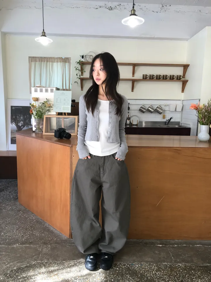 슬림핏 숏 골지 가디건 상세 이미지 15
