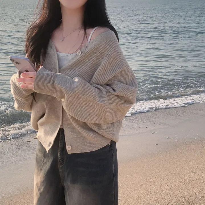 [인생가디건🤍]극여리 루즈핏 울 브이넥 니트 가디건 - 8color 상세 이미지 28
