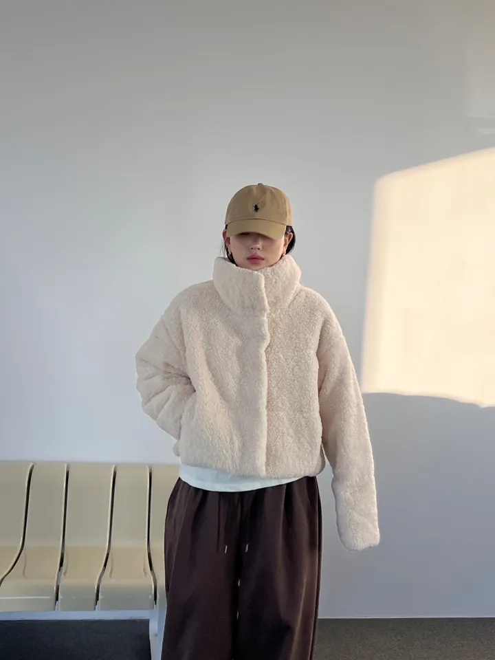 교복템 - 뽀글이 크롭 하이넥 양털패딩 - 점퍼 상세 이미지 39