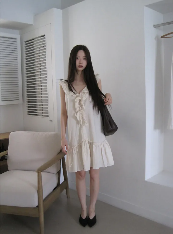 민소매 모델 착용 이미지-S1L20