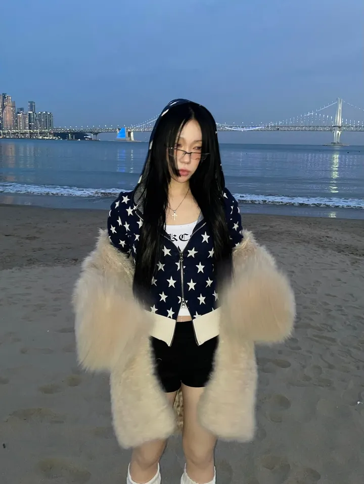 [MD소장/인기상품] y2k star pattern slim crop hood zip-up / y2k 별 스타 패턴 슬림 크롭 후드 집업 상세 이미지 17