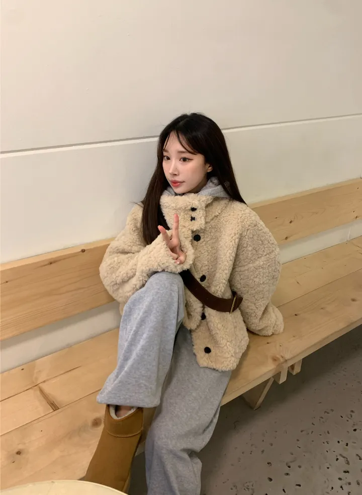 [최저가!/에이블리인기템*.*] 하이넥 터틀 뽀글이 퍼 자켓 겨울자켓 아우터 덤블 숏자켓 숏코트 플리스자켓 상세 이미지 21