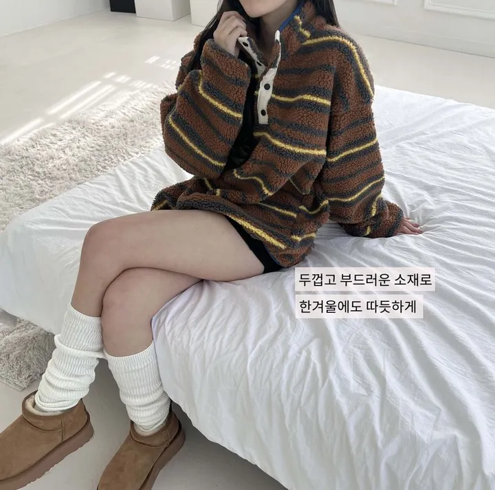 [왕오버핏💚/뽀글이]오버핏 단추 양털 아노락 2color 상세 이미지 3