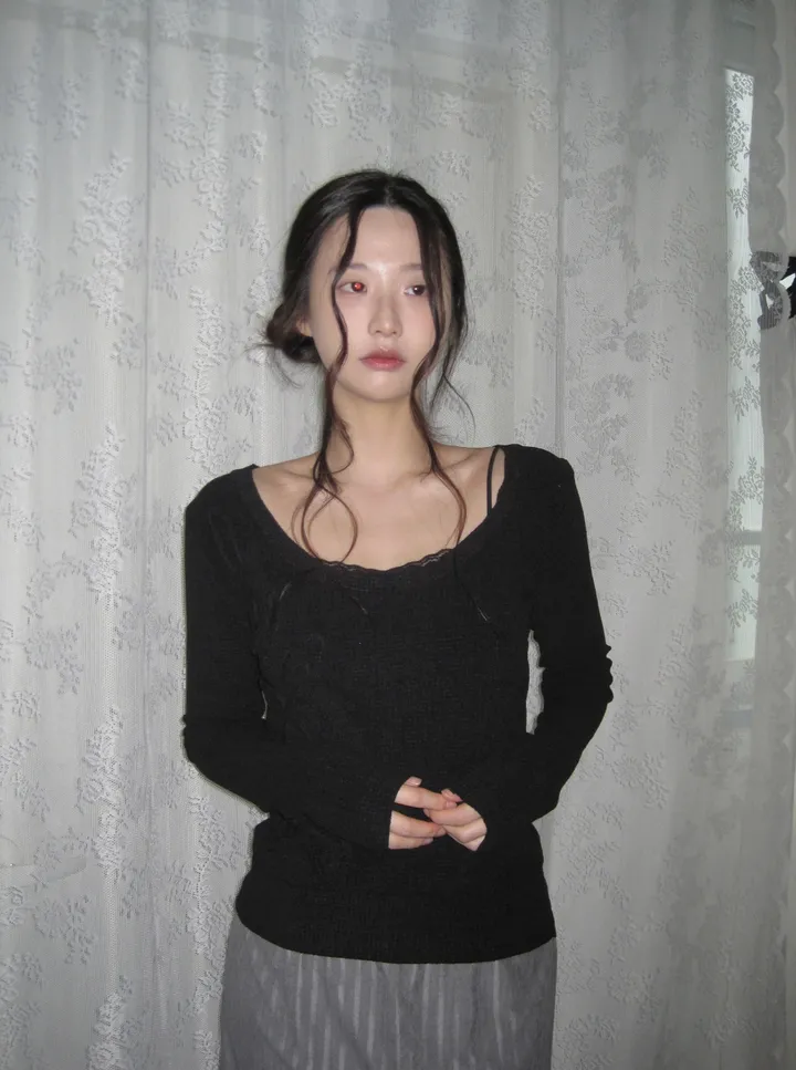 미니 스커트 모델 착용 이미지-S1L23