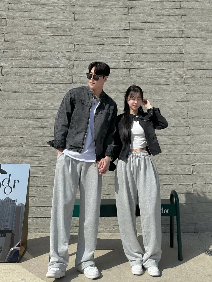 2사이즈! 커플 바이커 청자켓 데님 자켓 흑청 진청 겨울 가을 봄 커플룩 시밀러룩 꾸안꾸 코디 세트 크롭 슬림핏 오버핏 남녀공용 투피스 남자 데이트 빅사이즈 트레이닝  와이드팬츠 상세 이미지 7