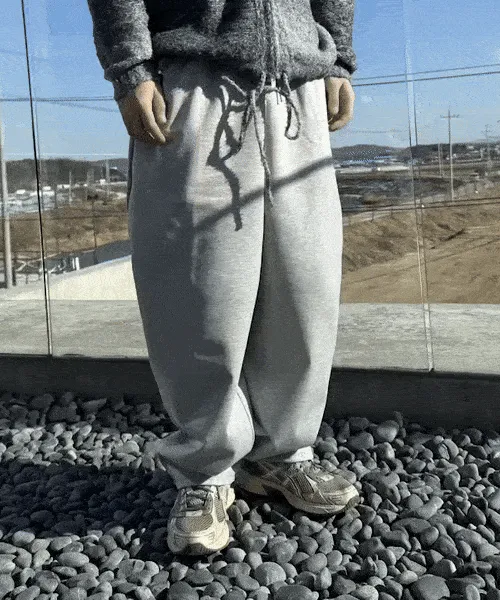 ✨꾸안꾸 무드✨ 패치 기모 카펜터 벌룬 스냅팬츠