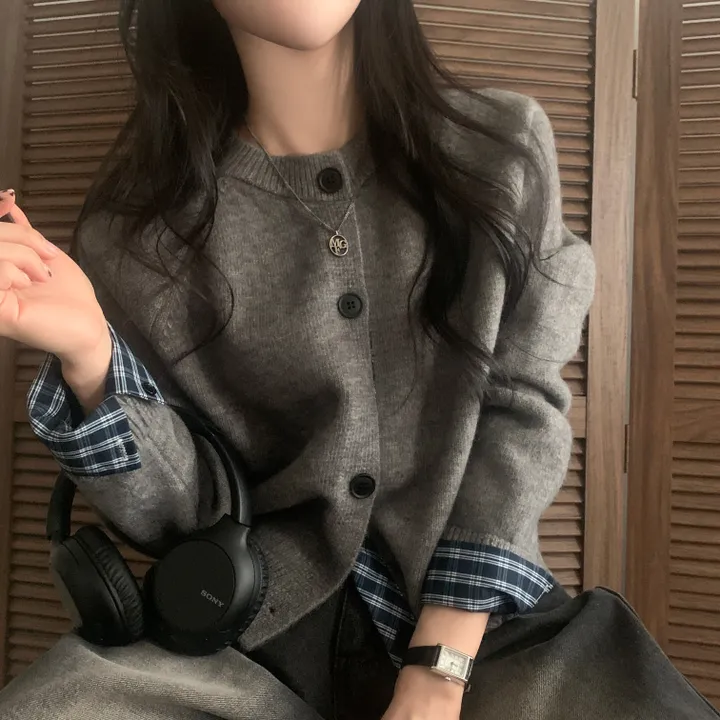[저렴이X,원단달라요!/긱시크🤍] 버른 체크 레이어드 셔츠 배색 니트 가디건 - 5color 상세 이미지 8