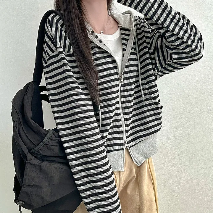 [캐주얼힙/투웨이] 스트라이프 단가라 배색 투웨이 지퍼 세미크롭 얇은 후드 집업 점퍼 봄 가을 간절기 아우터 모즈잔줄배색후드집업 상세 이미지 11