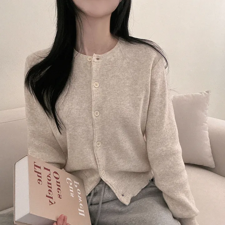 봄필수템 [브이넥/라운드넥] 소장각 라운드 브이넥 기본핏 긴팔 가디건 상세 이미지 47