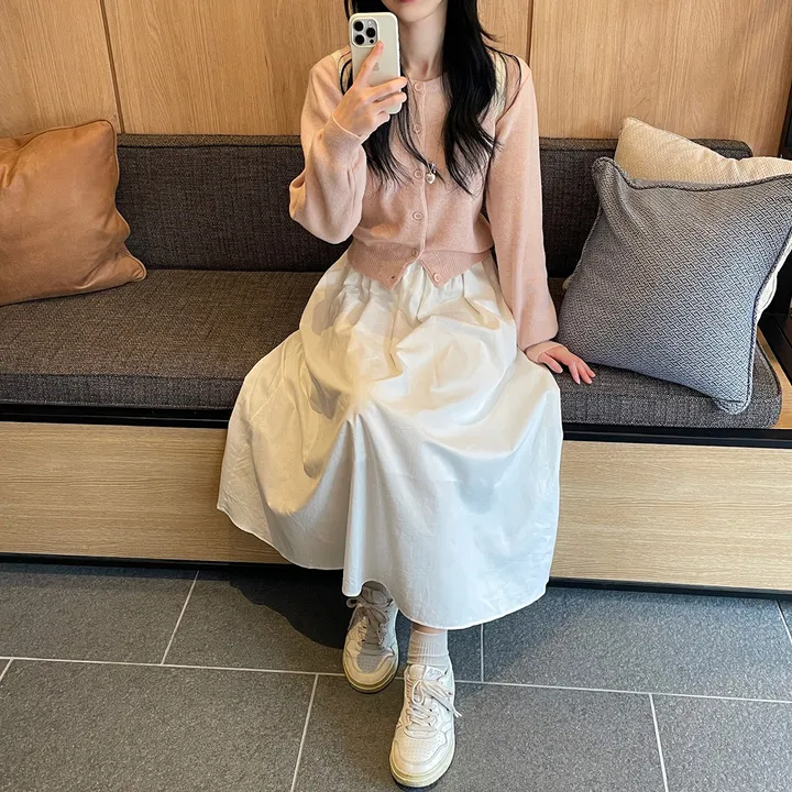 봄필수템 [브이넥/라운드넥] 소장각 라운드 브이넥 기본핏 긴팔 가디건 상세 이미지 12