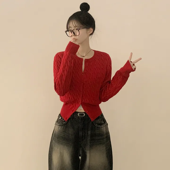 [국내제작/봄가디건🤍] 허리 잘잡아주는, 꽈배기 라운드 크롭 기본 슬림핏 허리잘록 니트가디건 상세 이미지 23