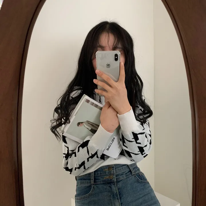 [몸매보정] 잘록한 체크 크롭 브이넥 배색니트;2col 상세 이미지 37