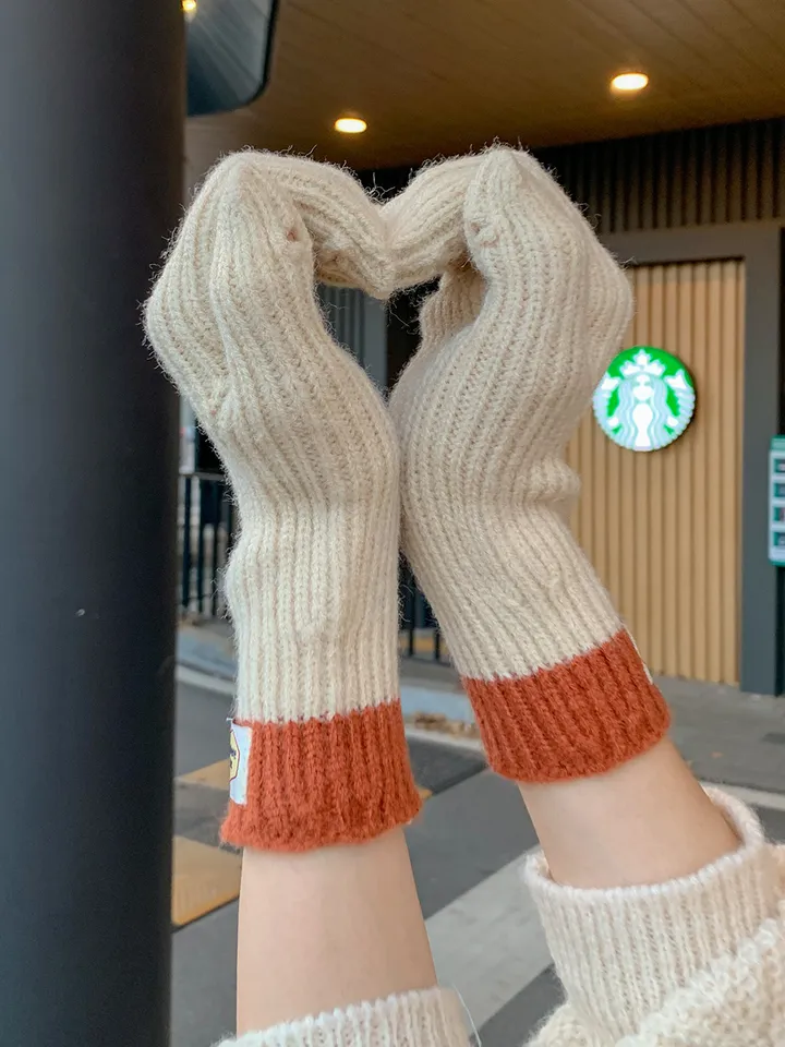 [완전강츄!!🧸한겨울까지쭉] 양털 뽀글이 롱 떡볶이 코트 더플 카라 오버핏 후리스 스웨이드 안감 부클 털 자켓 겨울 아우터 데일리 꾸안꾸 2COL 상세 이미지 59