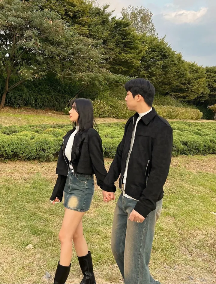 당일출고![단독/시밀러룩] 봄 가을 스웨이드 자켓 크롭 오버핏 워싱 청치마 청바지 커플룩 상세 이미지 21