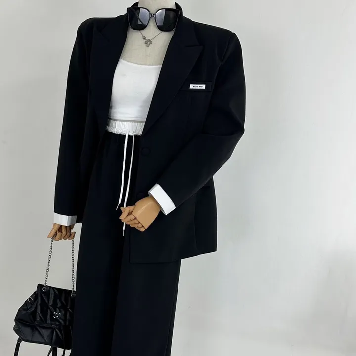 [25SS/*고퀄*/강추코디/하객룩/오피스룩/세트가격💕] 루즈핏 소매 레이어드 배색 미니패치 패드 베이직 자켓 + 하이 배색 밴딩 롱 슬랙스 와이드 팬츠 SET셋업(3COLOR) 상세 이미지 32