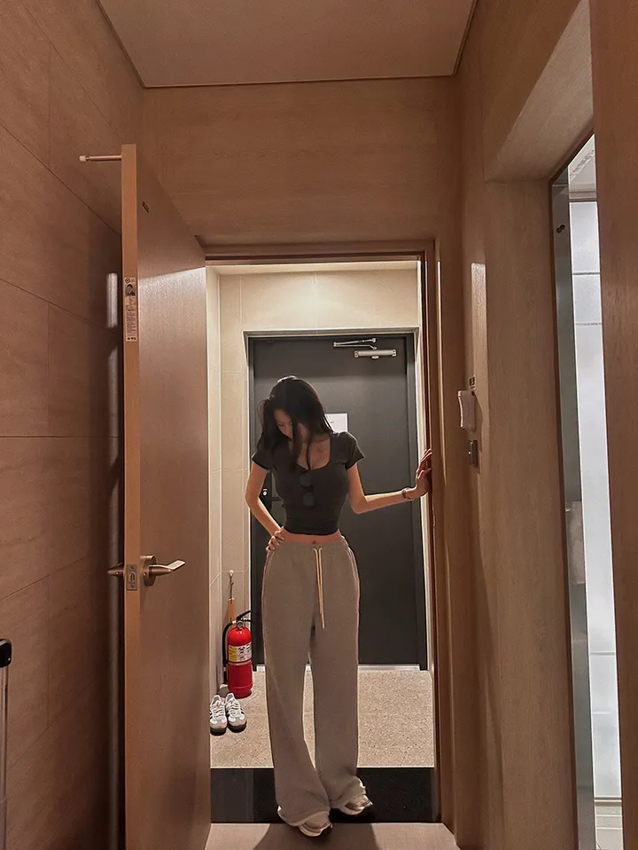 *DM폭주*[MADE][말라핏보장/인생템] 여리말라 유넥 골지 반팔티 유넥반팔 여리핏반팔 기본반팔 상세 이미지 12