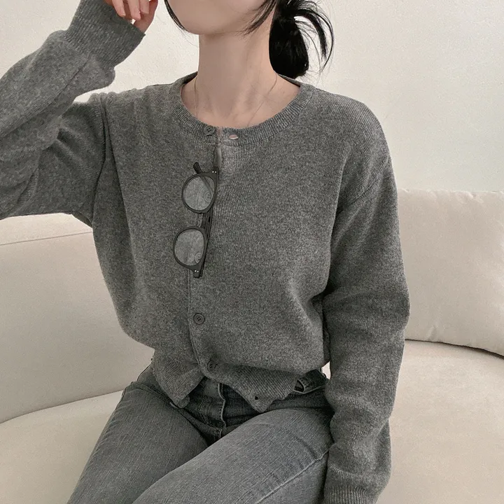 봄필수템 [브이넥/라운드넥] 소장각 라운드 브이넥 기본핏 긴팔 가디건 상세 이미지 37