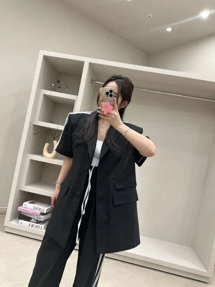 (프리미엄,핏보장,빅사이즈가능)트렌디한 자수레이스 배색 자켓팬츠세트 상세 이미지 25