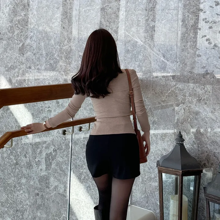 [자체제작❄/허리쏘옥/겨울ver/속바지O] 맞춤핏 엉밑살X 하이웨스트 도톰따뜻 스판 모직 반바지 숏팬츠 핫팬츠 겨울 반바지 댄스 공연 의상 크리스마스 연말룩 상세 이미지 60