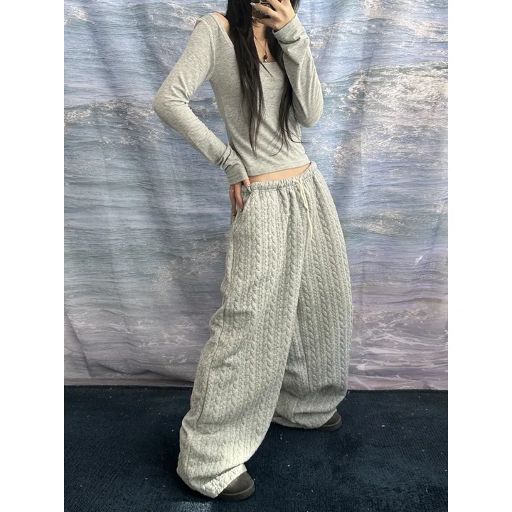 누빔🌡️[UNISEX/소장추천!]퀼트 블랭킷 웜업 케이블 포인트 윈터 루즈 와이드 트레이닝 팬츠(4color/5-7일 여유주문) 상세 이미지 52