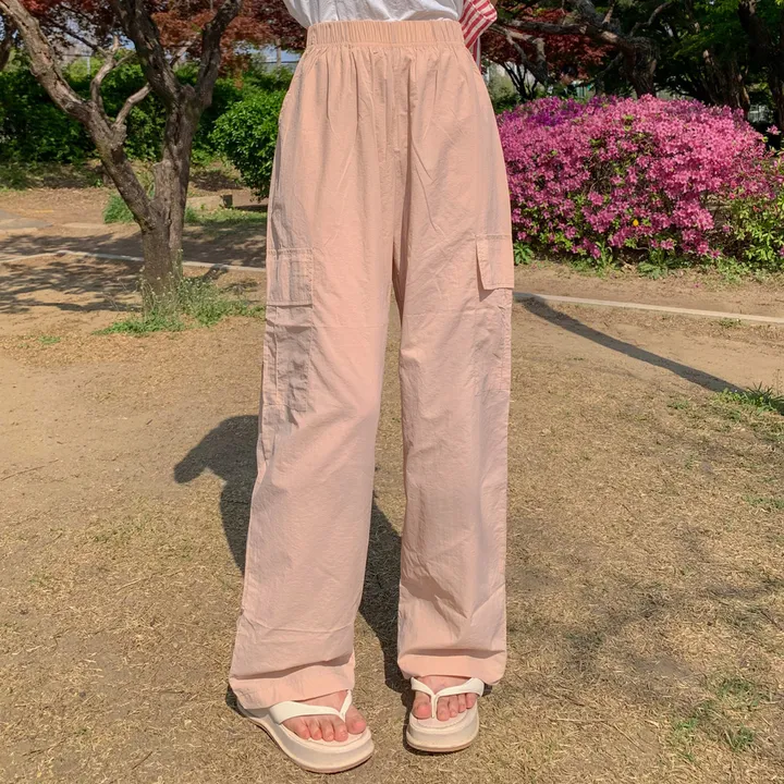 [묶음할인🎁간절기🤎롱&숏/진짜강추ㅠ] 아이스 바스락 나일론 썸머 카고 와이드 트레이닝 팬츠 하이웨스트 밴딩 봄 츄리닝 바지 냉장고 벚꽃룩 꽃놀이룩 개강여신 6COL 상세 이미지 38