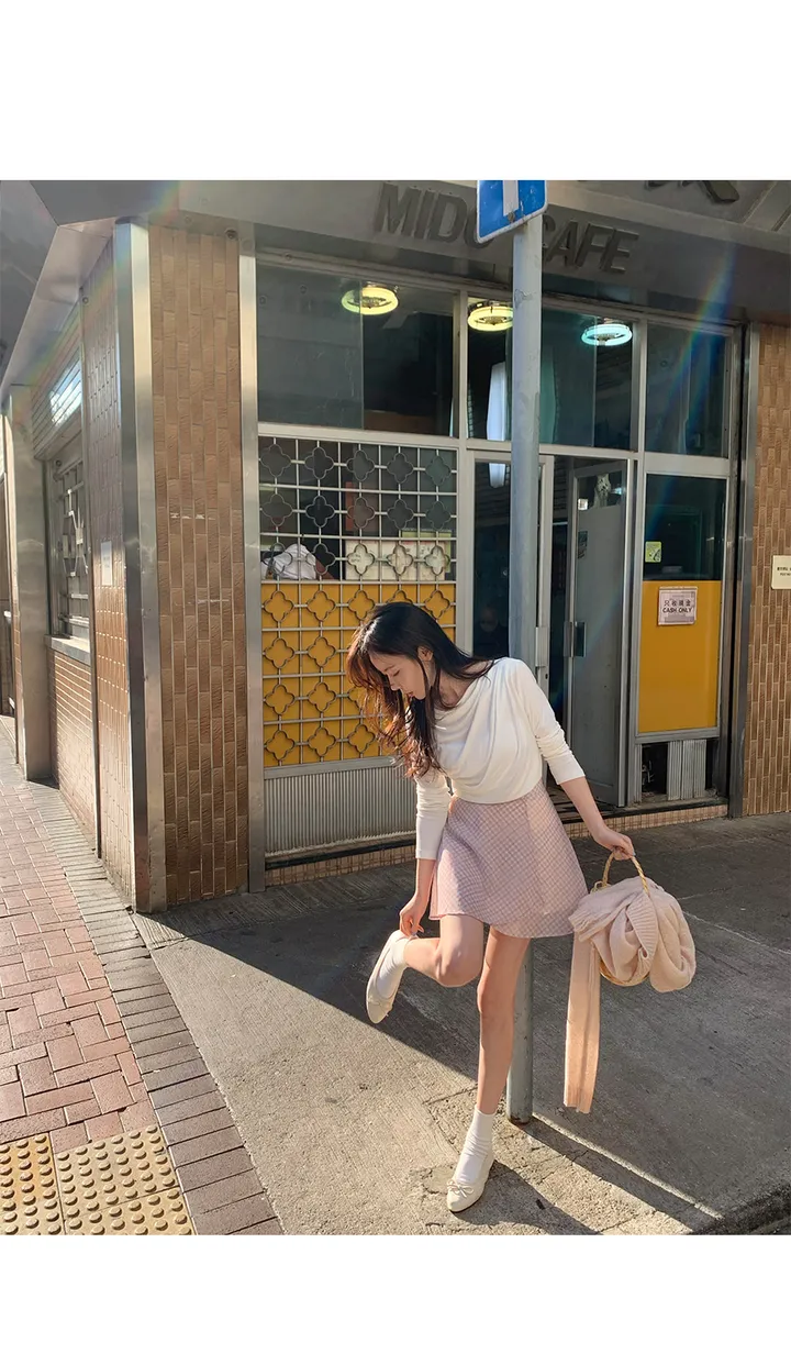 모헤어비비가디건 2color 데일리룩/러블리/봄가디건/간절기가디건/모헤어가디건/울가디건/심플가디건/라운드가디건/간절기아우터 상세 이미지 10