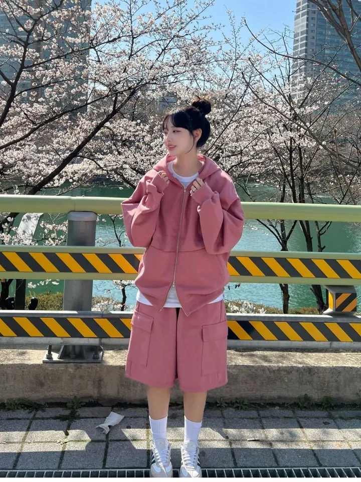 🌼당일출고🌼💗2000장 돌파💗[고퀄 핏대박/7Color/신상] 빅사이즈 투웨이 후드집업 카고 버뮤다 팬츠 트레이닝 세트 커플룩 시밀러룩 오버핏 꾸안꾸 트레이닝복 상세 이미지 39