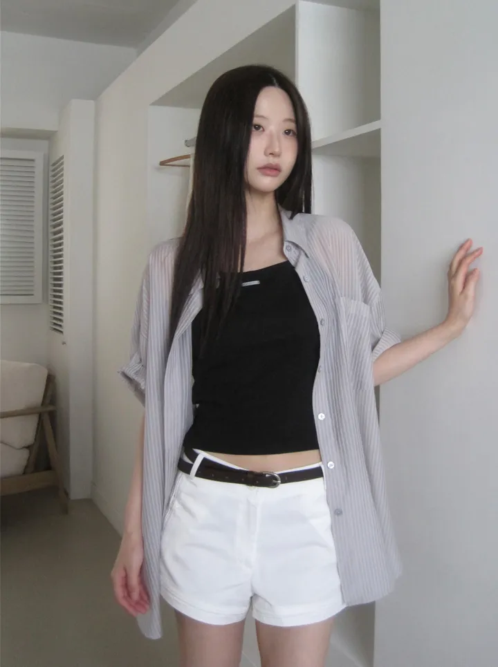 반바지 모델 착용 이미지-S1L36