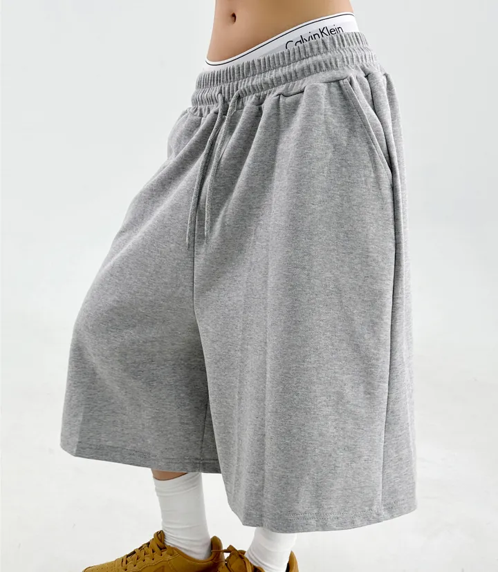 M-XL❤3 COLOR❤베이직 버뮤다팬츠 버뮤다반바지 롱바지 롱팬츠 오버핏팬츠 오버핏반바지 남여공용 남녀공용 유니섹스 쭈리 트레이닝 추리닝 와이드 숏 츠레이닝팬츠 숏팬츠 국산 숏바지 여름바지 추리닝반바지 쭈리반바지 와이드반바지 와이드숏팬츠 상세 이미지 5