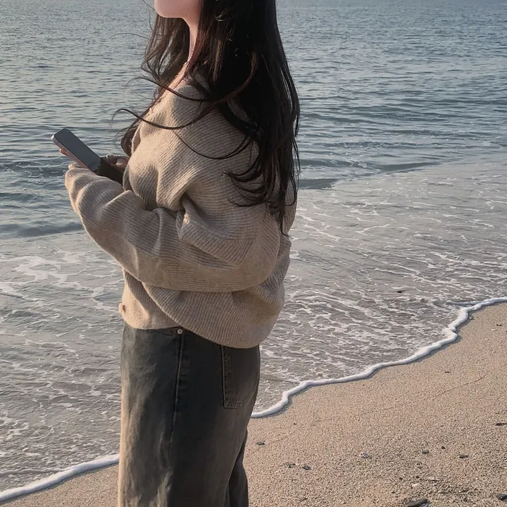 [인생가디건🤍]극여리 루즈핏 울 브이넥 니트 가디건 - 8color 상세 이미지 32