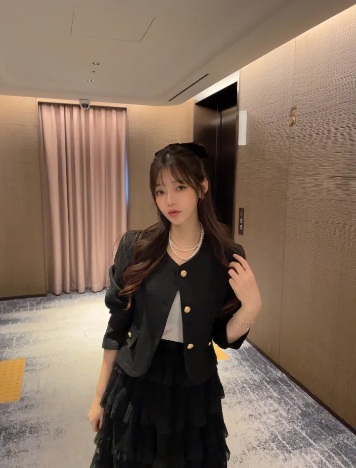 샤르망 노카라 트위드 골드 버튼 자켓 상세 이미지 32