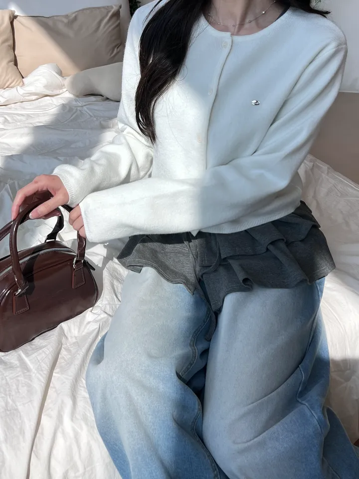 [당일출고🚀/문의폭주] 브이넥 꾸안꾸 여리핏 심볼 레이어드 베이직 봄 여름 가을 아우터 긴팔 니트 가디건 상세 이미지 33