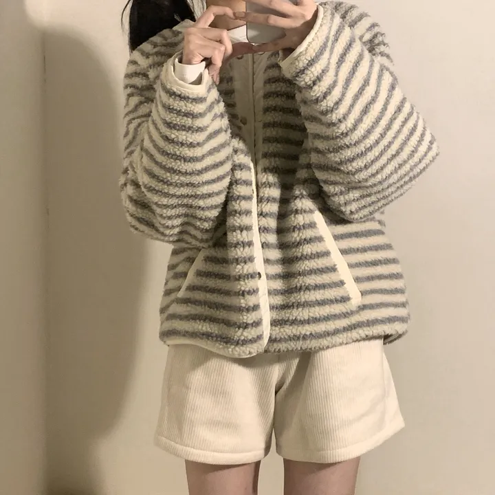 [봄신상/아방뽀글이] reversible fleece stripe snap button jacket 상세 이미지 2