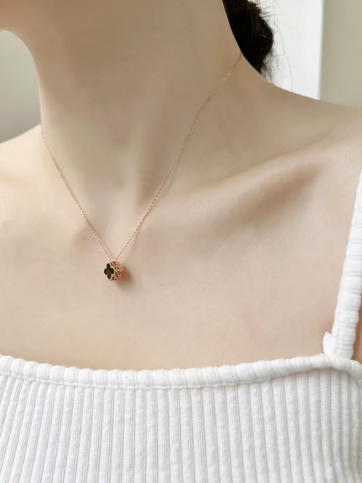 [에이블리 단독][14K GOLD] 네잎클로버 양면 목걸이 펜던트 상세 이미지 11