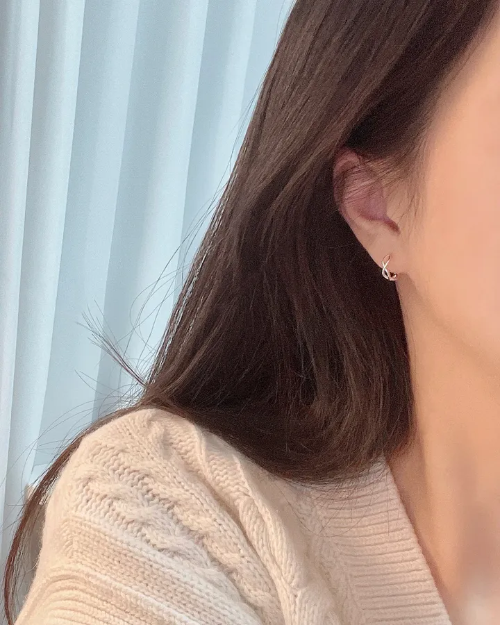 실버925 미니 꼬임 원터치 링귀걸이 (실버,로즈골드) 상세 이미지 2